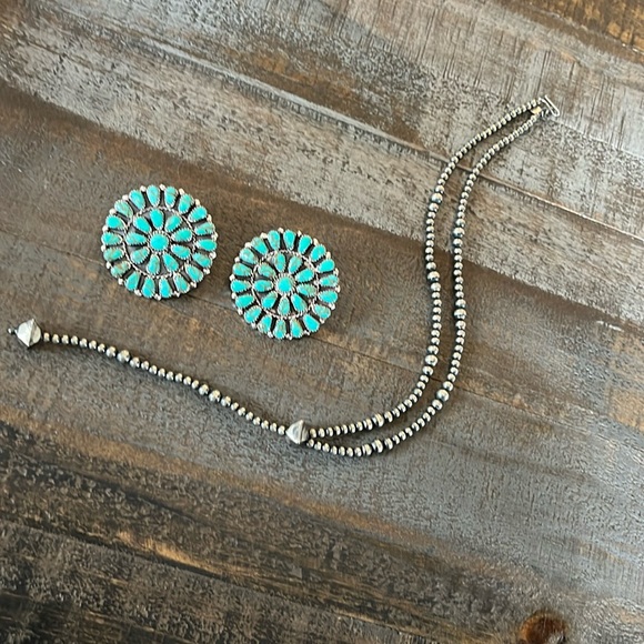 Jewelry - Navajo Cluster Turquoise Sterling Silver Earrings